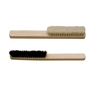 Brosses à main